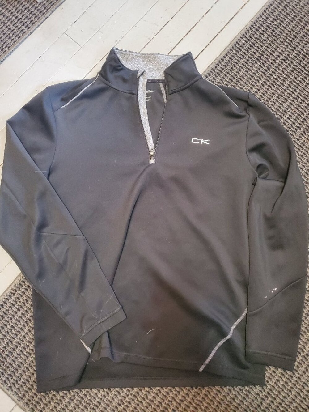 Calvin Klein CK Men's Black Athletic Long Sleeve Pullover Shirt